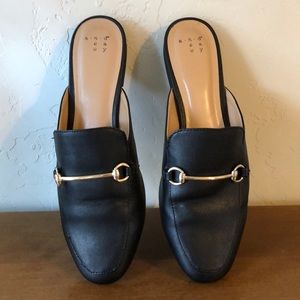 A New Day flat work shoes